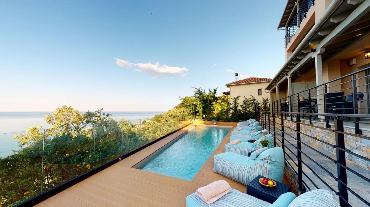 Kallia Suites- Chorefto Luaran gambar
