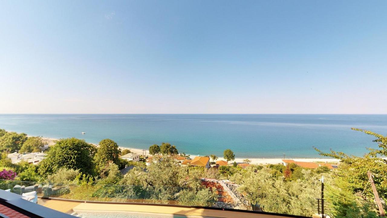 Kallia Suites- Chorefto Luaran gambar