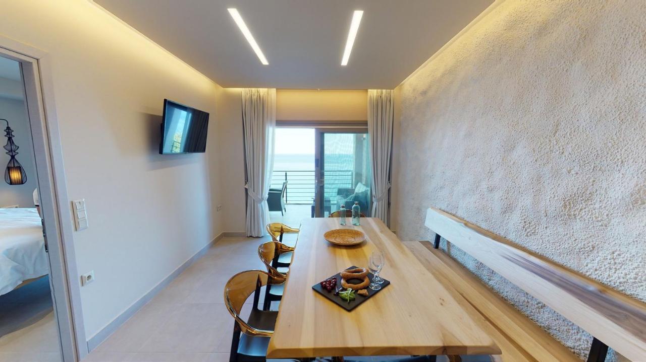 Kallia Suites- Chorefto Luaran gambar