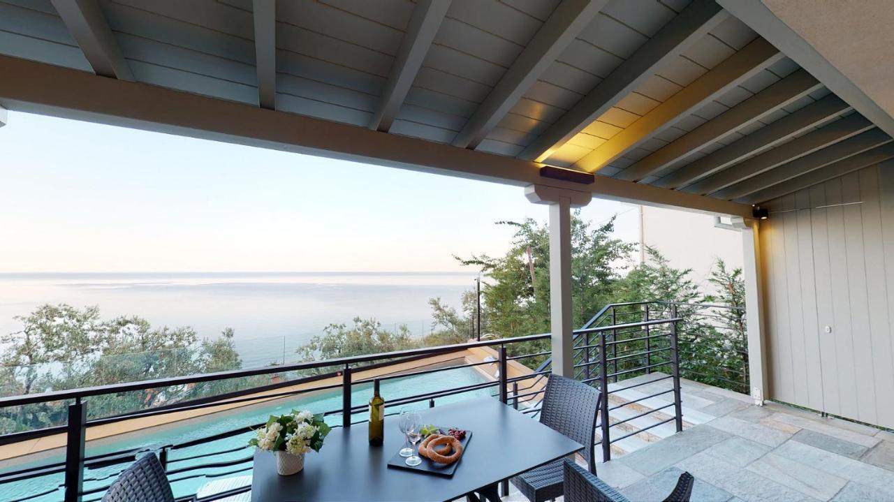 Kallia Suites- Chorefto Luaran gambar