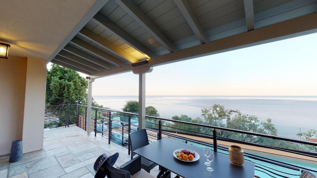 Kallia Suites- Chorefto Luaran gambar