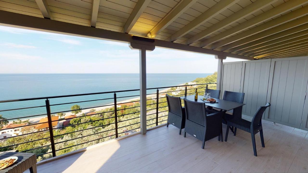 Kallia Suites- Chorefto Luaran gambar