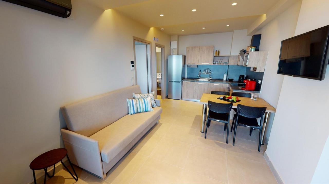 Kallia Suites- Chorefto Luaran gambar