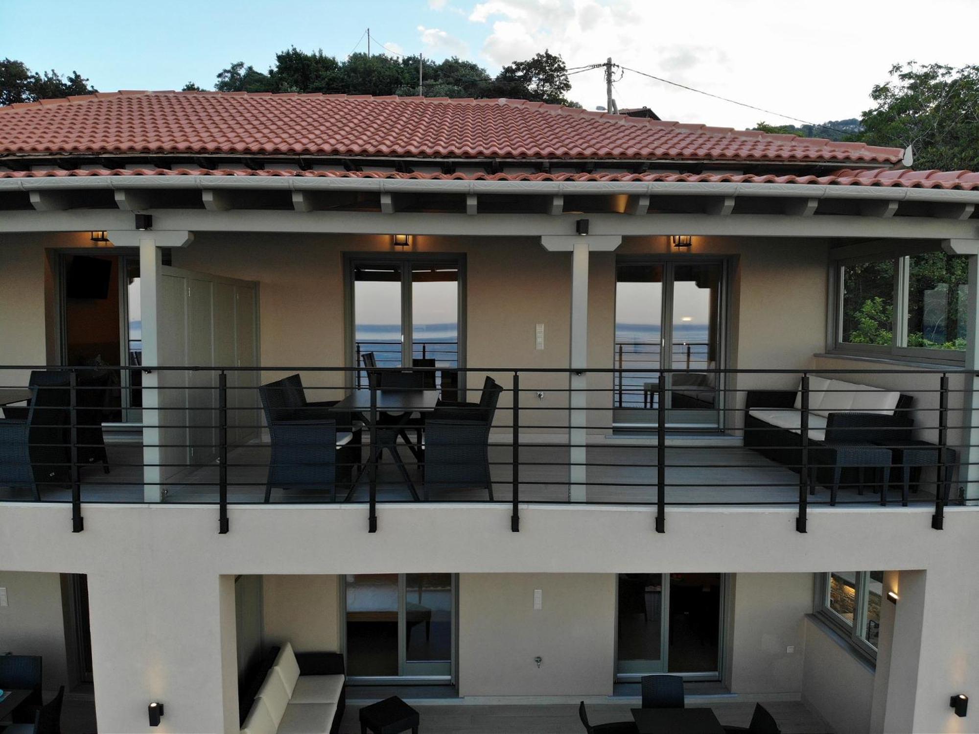 Kallia Suites- Chorefto Bilik gambar